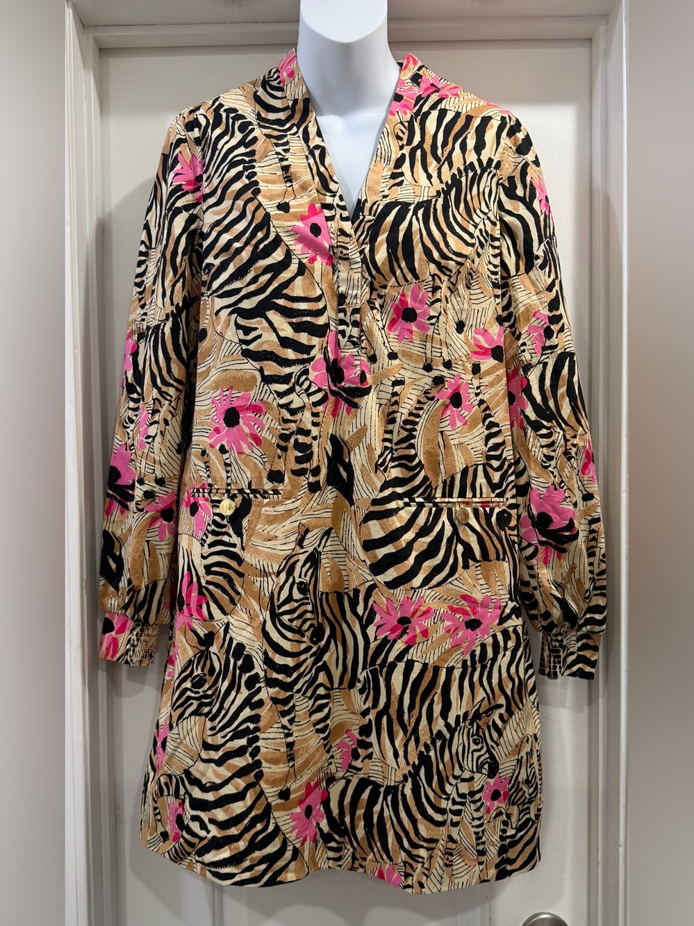 Lilly Pulitzer 🆕🆕🆕 PHILLIPA STRETCH DRESS RUTABAGA
EL MOROCCO Size 4
